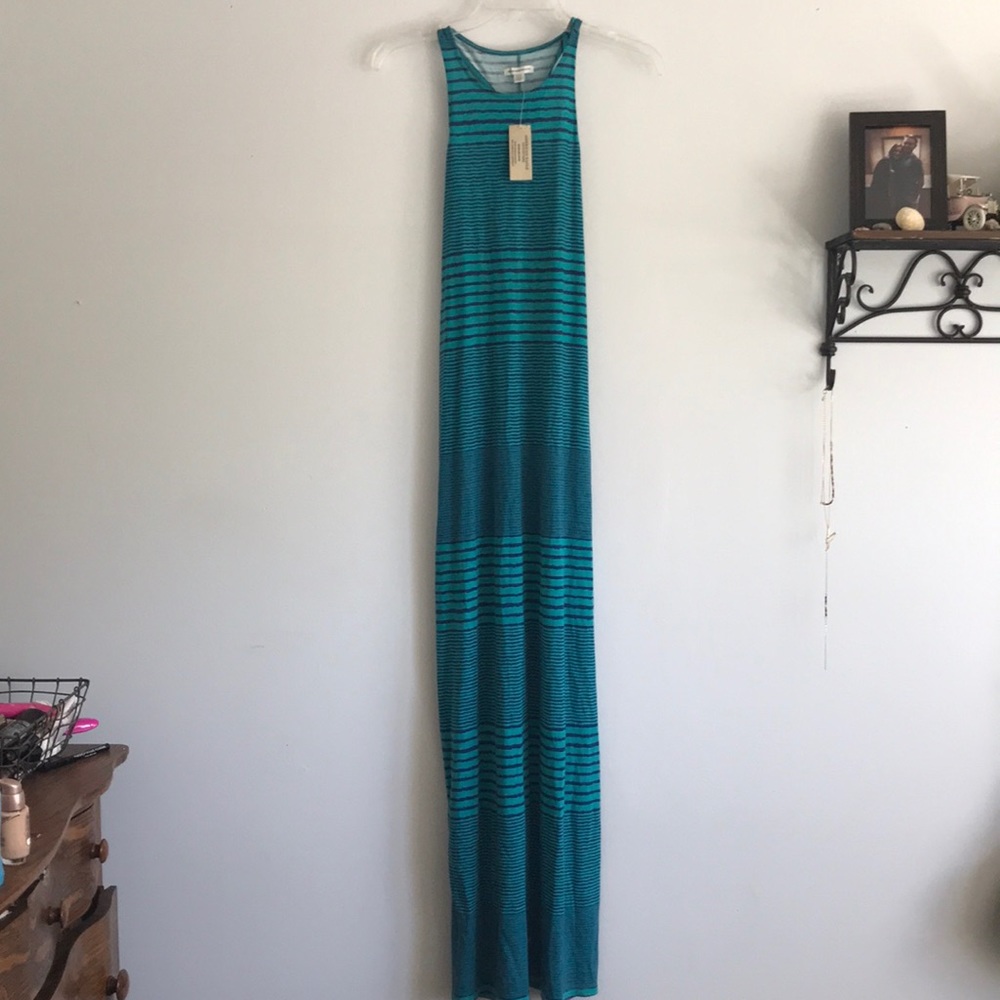 American Eagle green & blue striped maxi dress